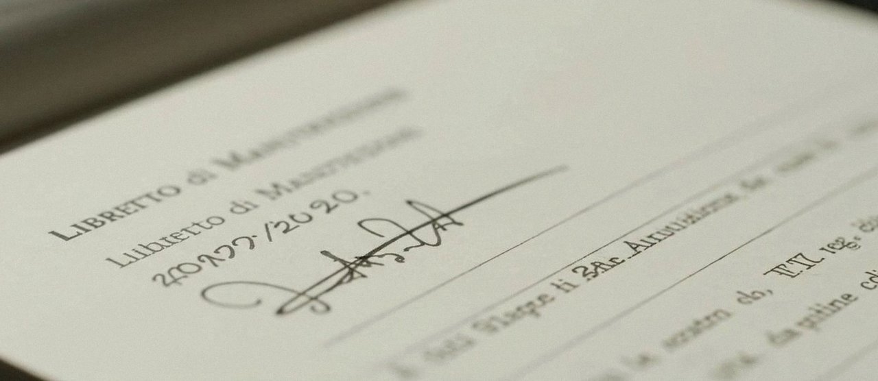 Dichiarazione di conformità a Cerea Firma sul libretto dell'impianto dopo l'intervento, per la dichiarazione di conformità di una caldaia Beretta a Cerea