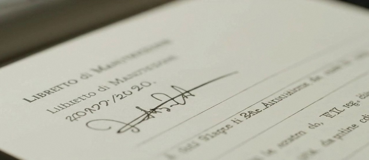Timbro sul libretto dell'impianto, durante l'installazione di una caldaia Riello a Pescantina